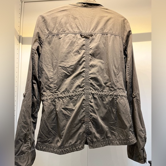 Eddie Bauer Jacket size small, 100% cotton, cute cinched waist 4 pockets - Picture 2 of 5